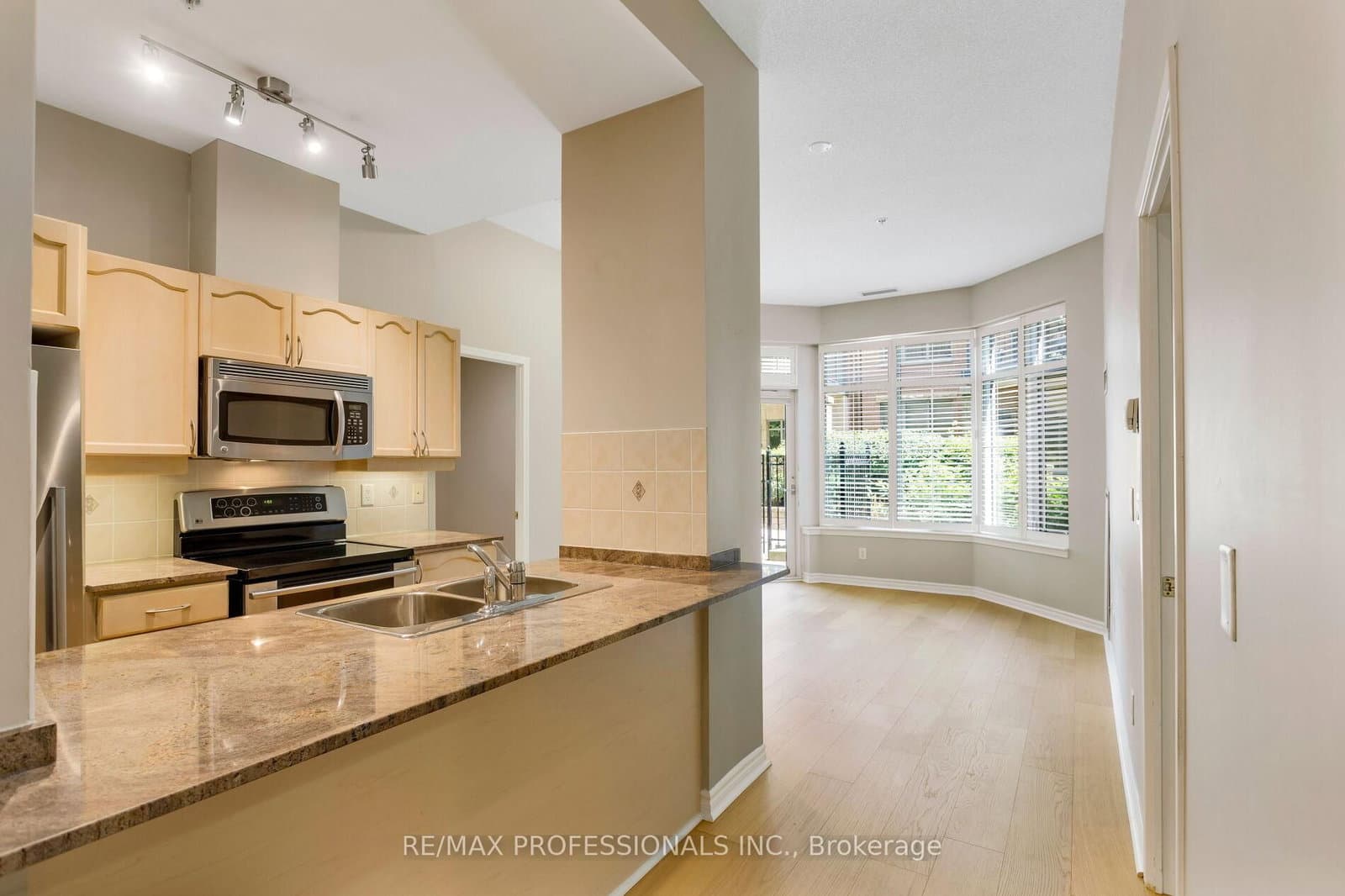 350 Princess Royal Drive, Unit 102 thumbnail 2