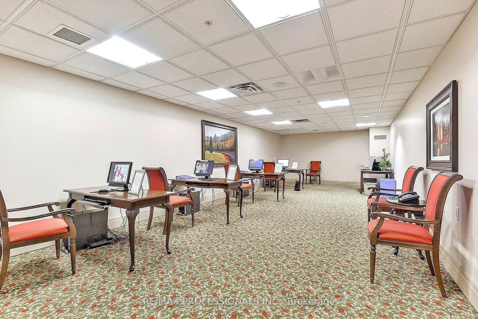 350 Princess Royal Drive, Unit 102 thumbnail 45