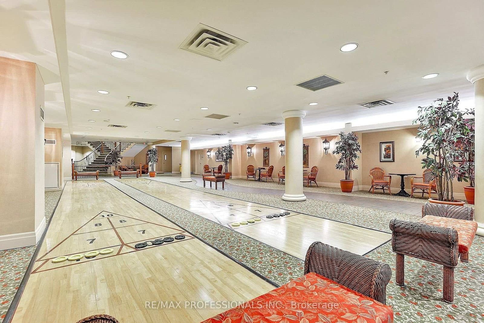 350 Princess Royal Drive, Unit 102 thumbnail 48