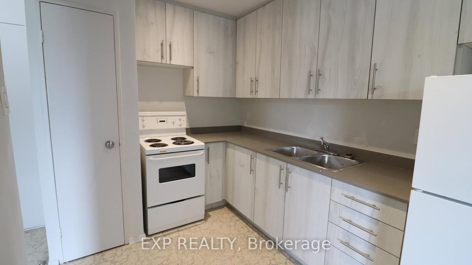 84 Second Street, Unit 102 thumbnail 2