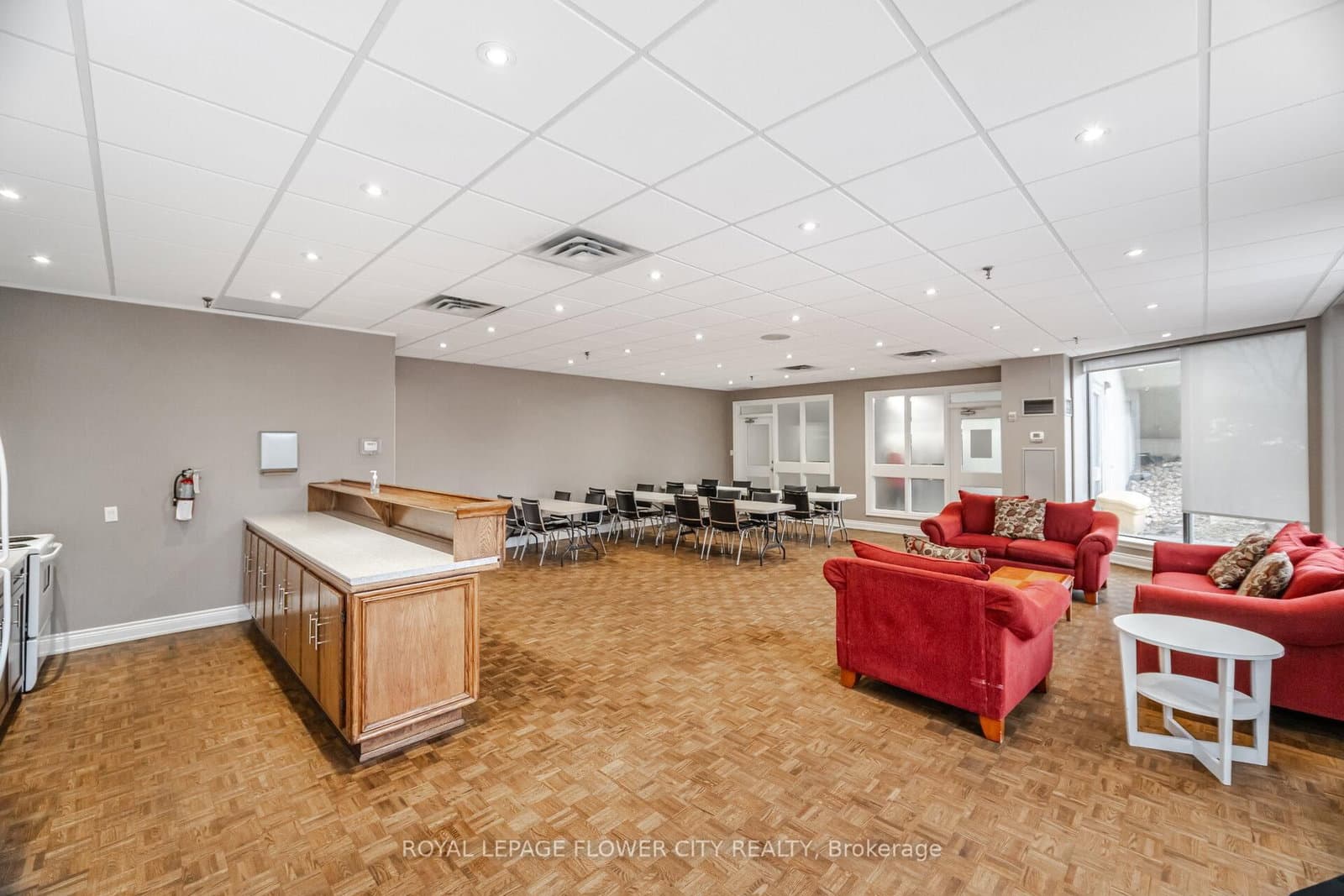 8 Lisa Street, Unit 307 thumbnail 45