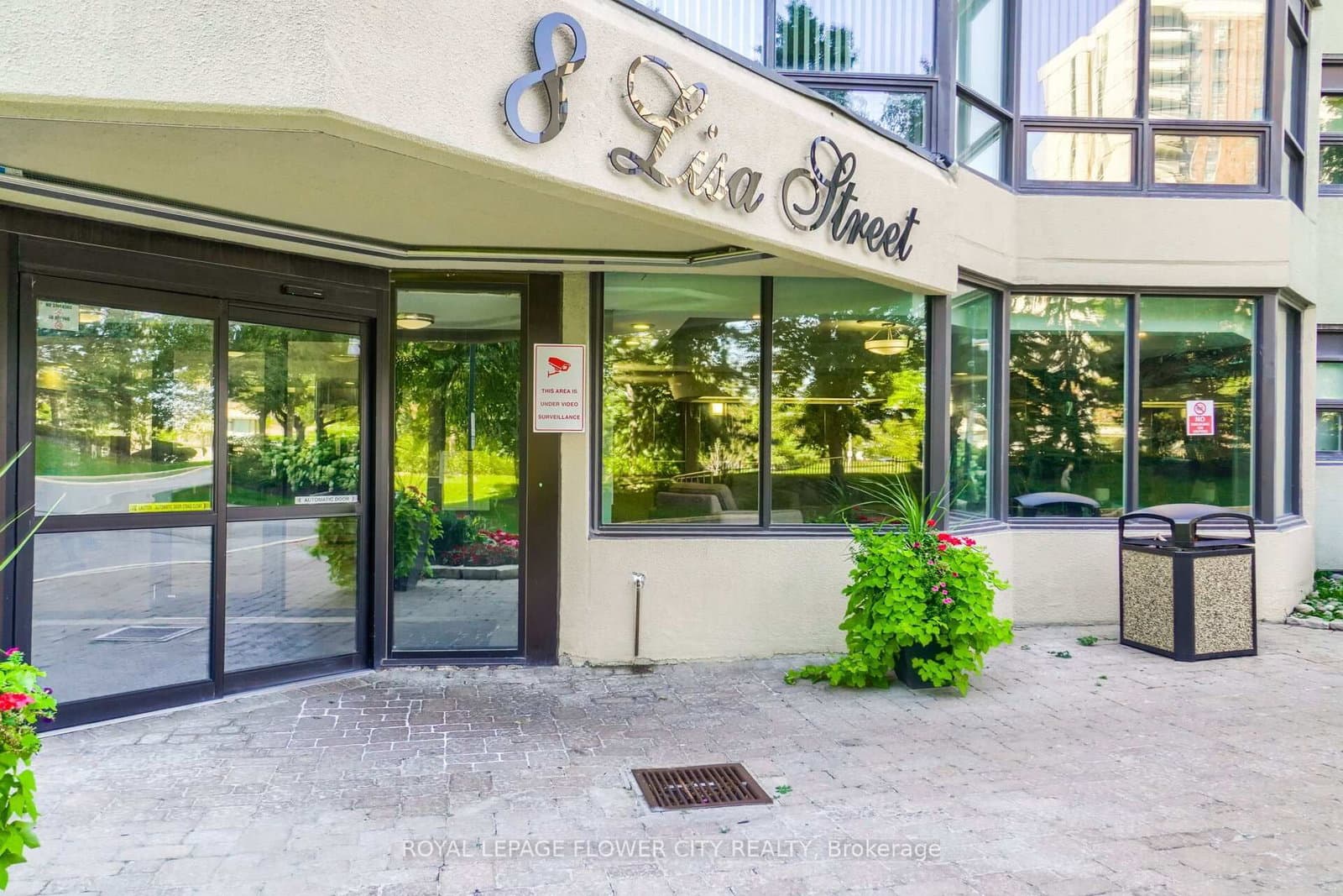 8 Lisa Street, Unit 307 thumbnail 5