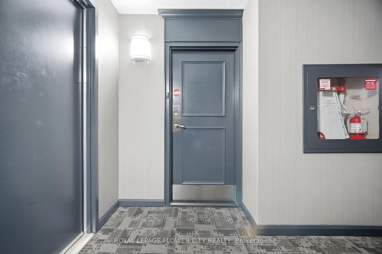 8 Lisa Street, Unit 307 thumbnail 8