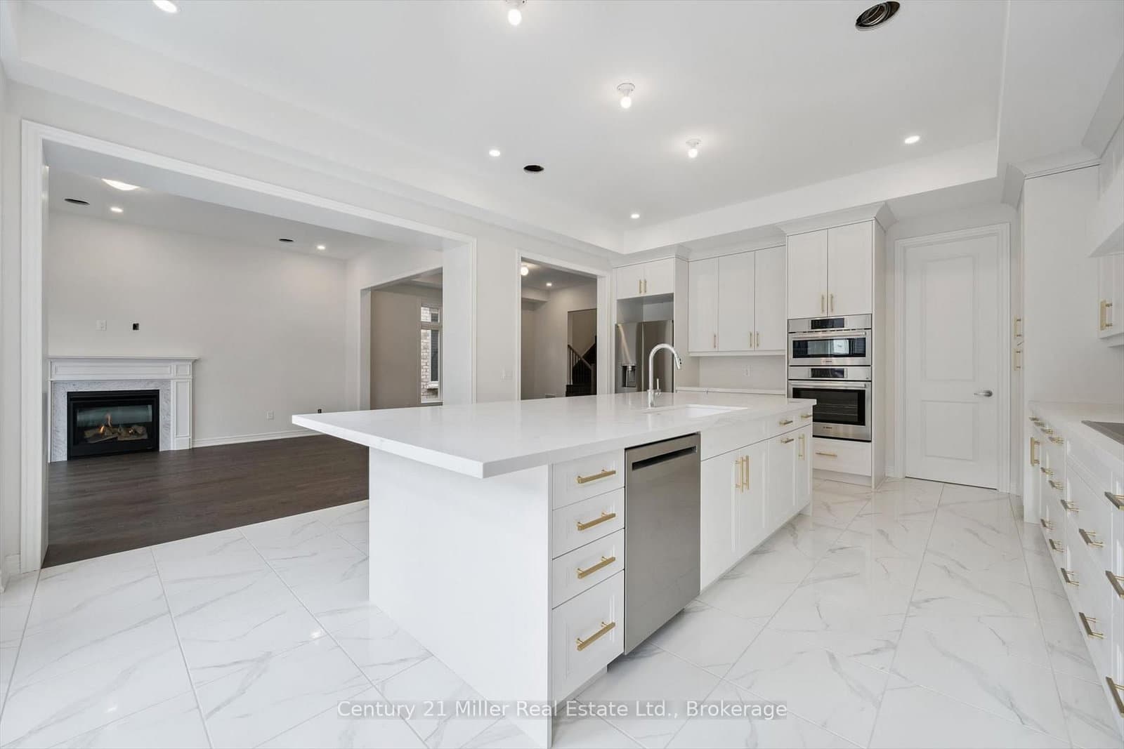 3262 Millicent Avenue thumbnail 14