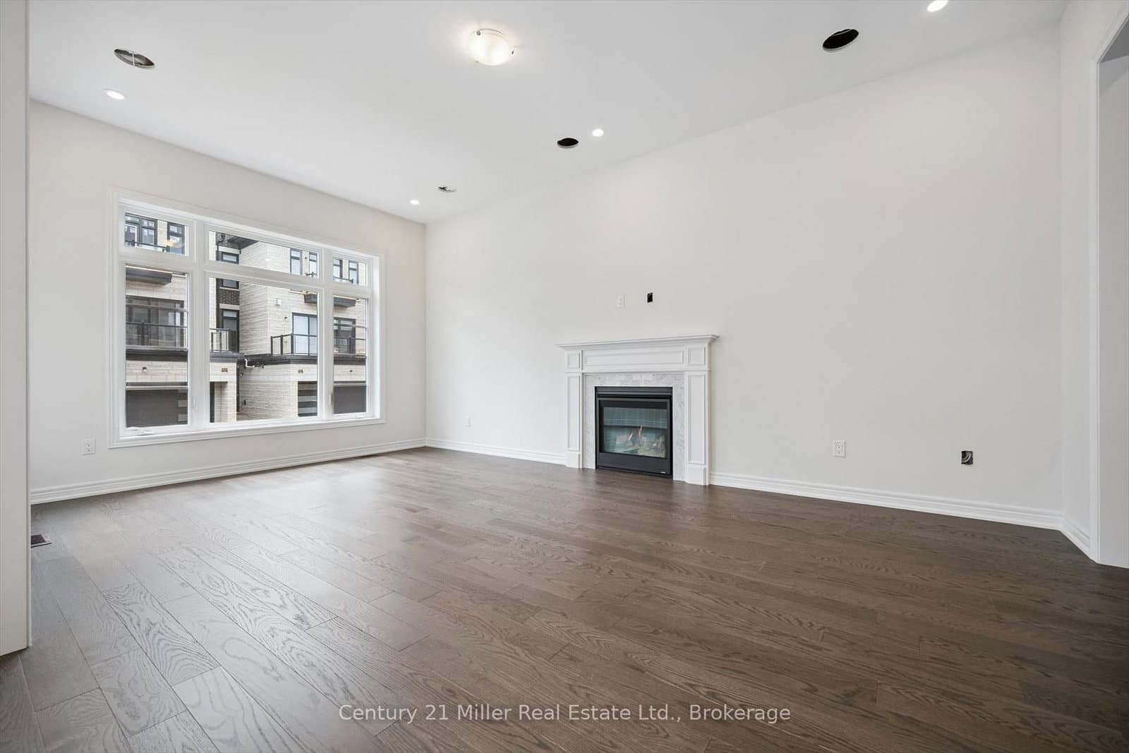 3262 Millicent Avenue thumbnail 9
