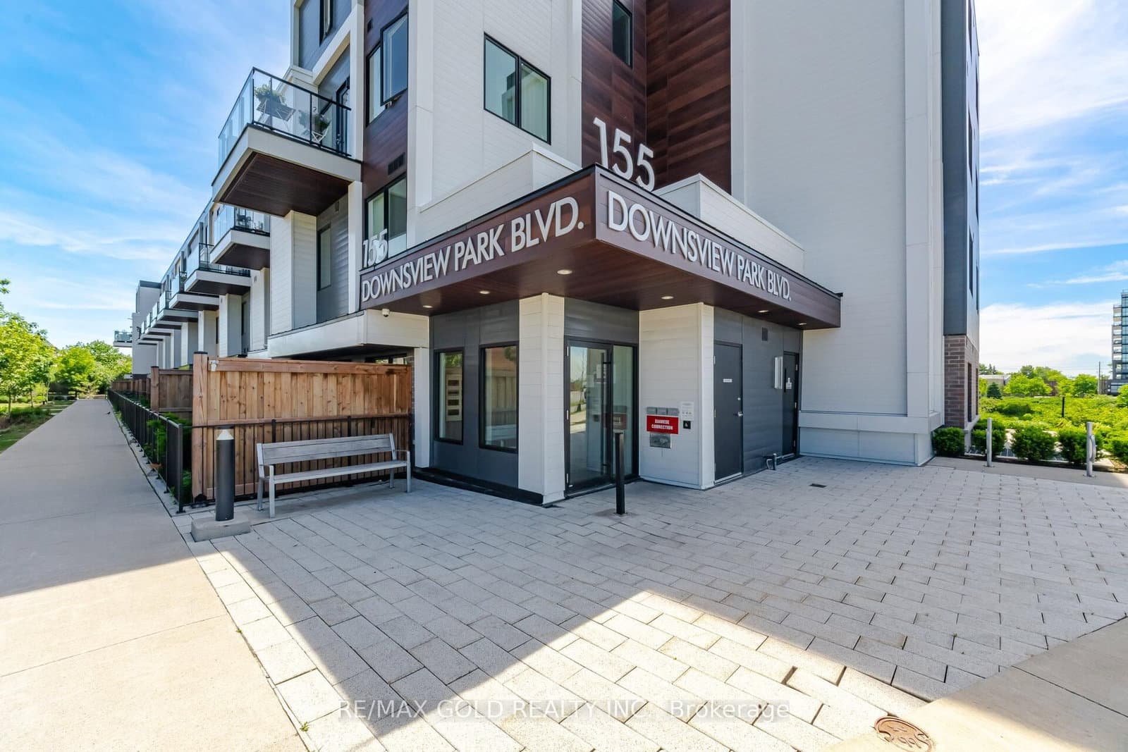 155 Downsview Park Boulevard, Unit 204 thumbnail 3
