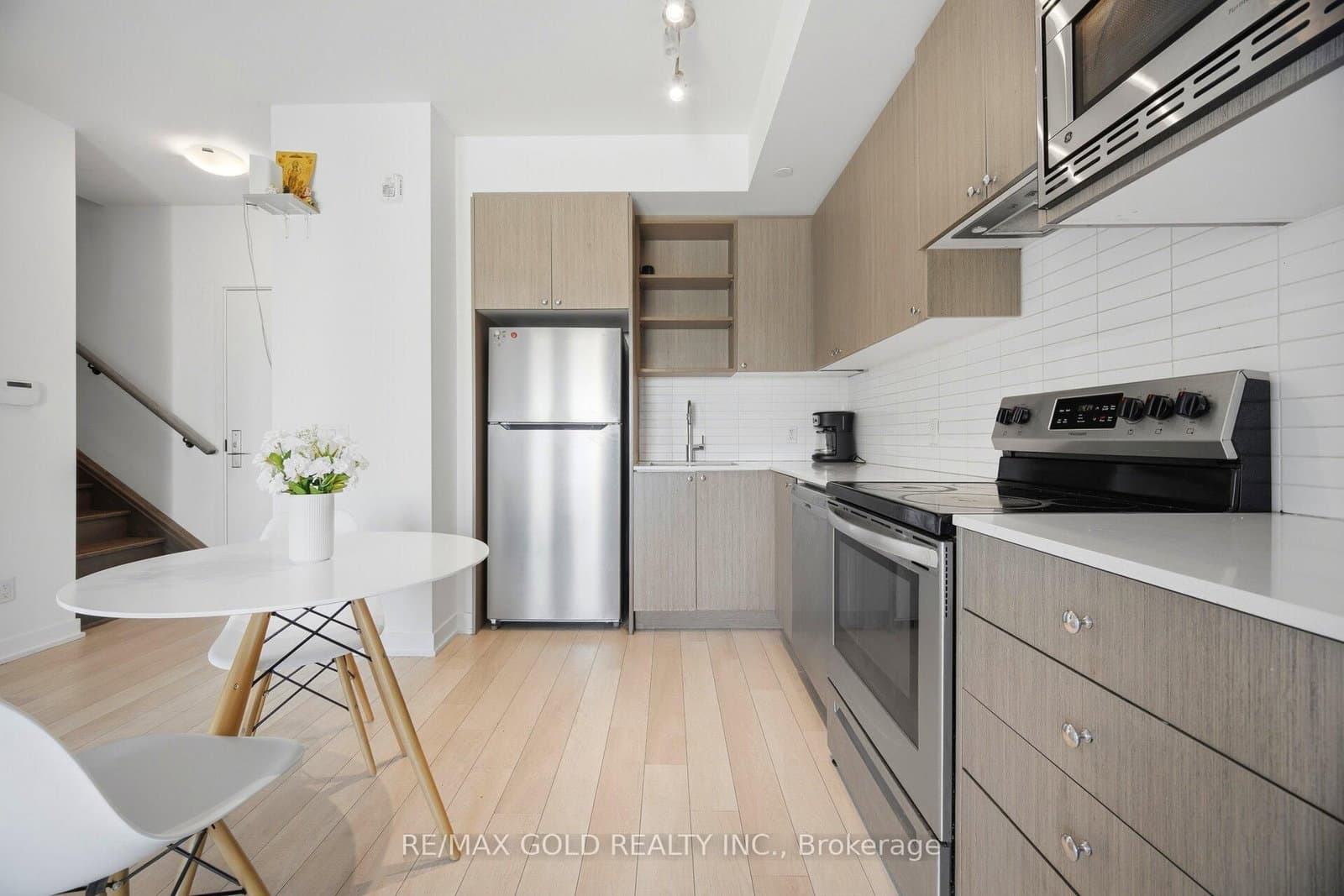 155 Downsview Park Boulevard, Unit 204 thumbnail 9