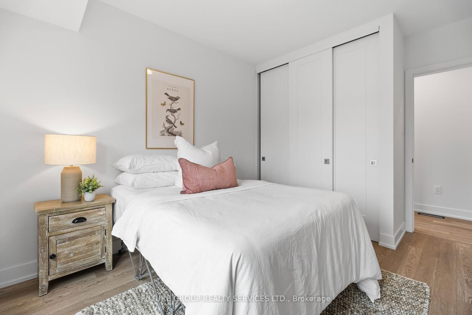 34 Poplar Avenue, Unit Unit 5 thumbnail 17