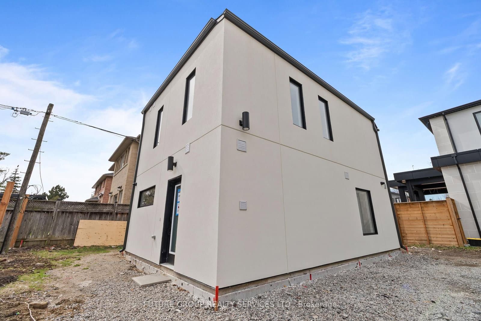 34 Poplar Avenue, Unit Unit 5 thumbnail 22