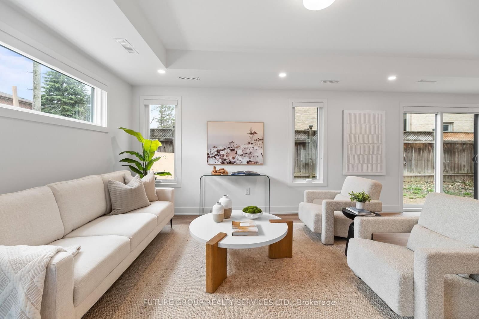34 Poplar Avenue, Unit Unit 5 thumbnail 3