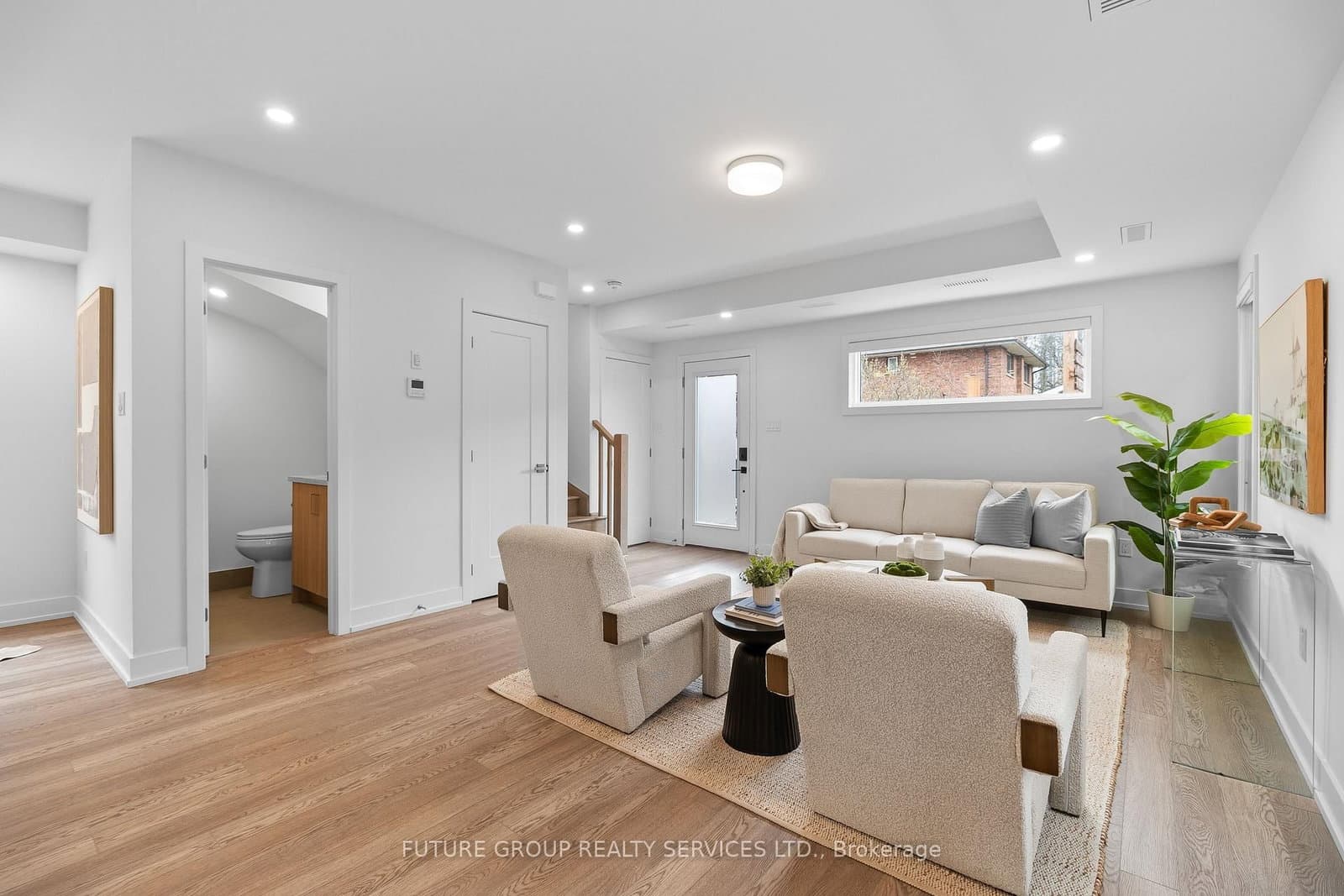 34 Poplar Avenue, Unit Unit 5 thumbnail 6