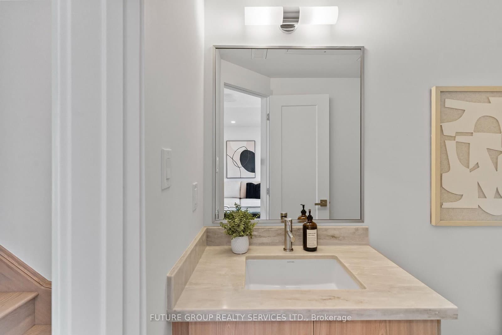 15 Acorn Avenue, Unit Unit 3 thumbnail 18
