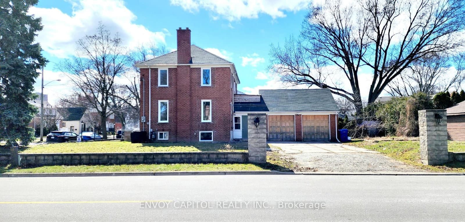 84 Macdonald Avenue thumbnail 2