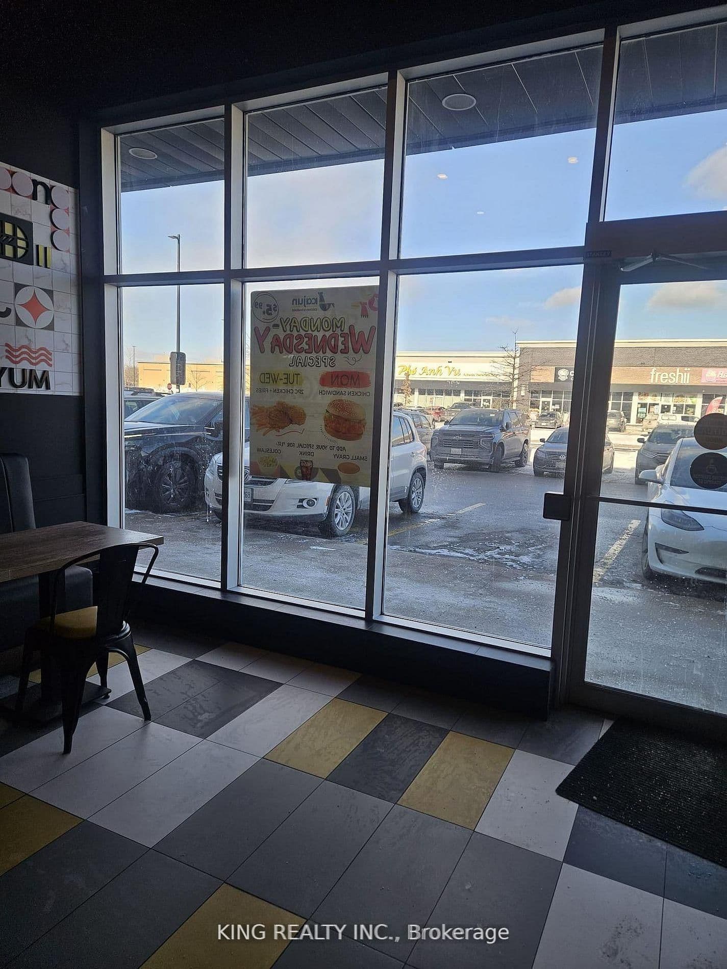 1476 Dundas Street E, Unit 3 thumbnail 8