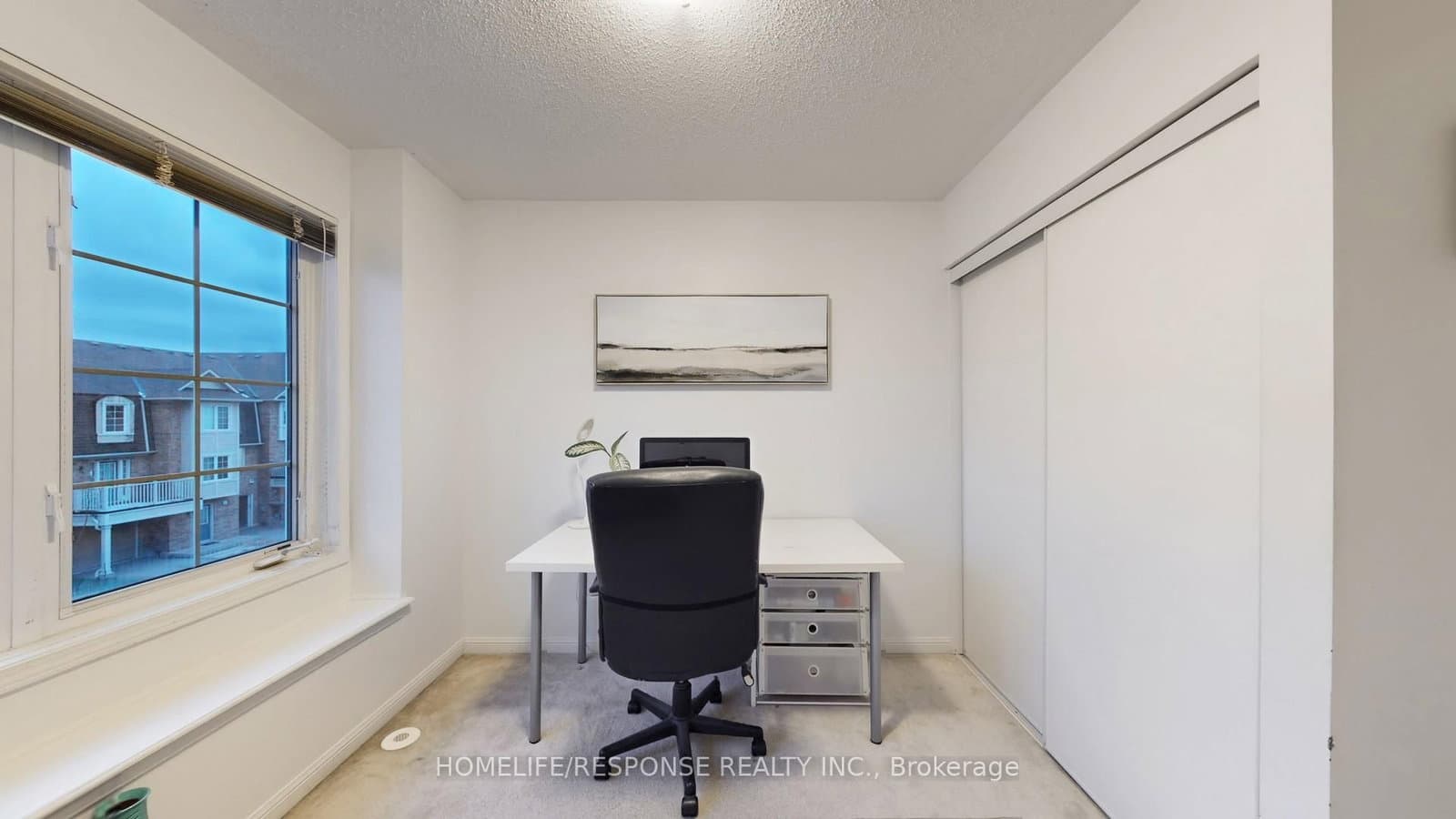931 Deverell Place thumbnail 29