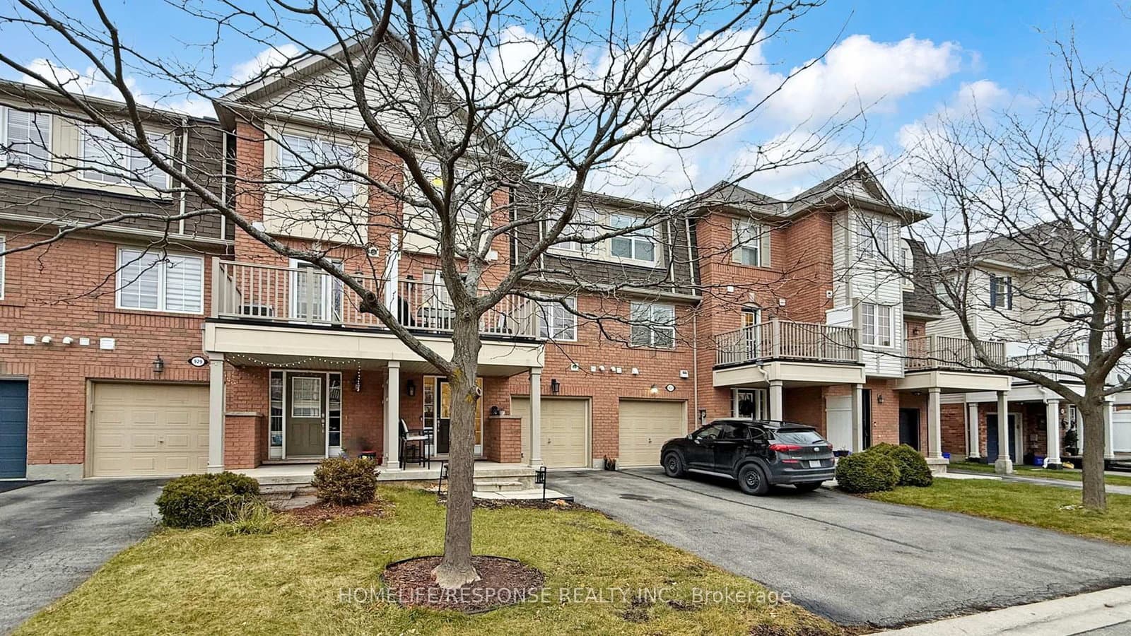 931 Deverell Place thumbnail 3