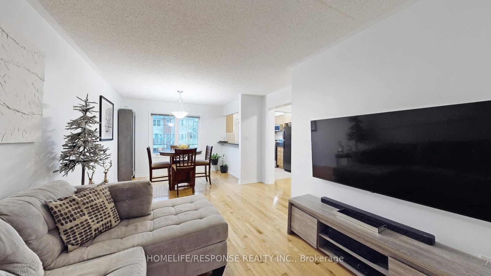 931 Deverell Place thumbnail 7