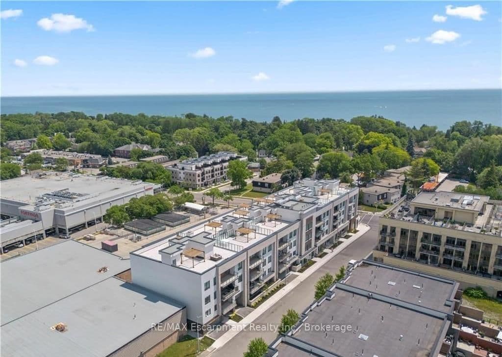 #303 - 123 Maurice Drive
