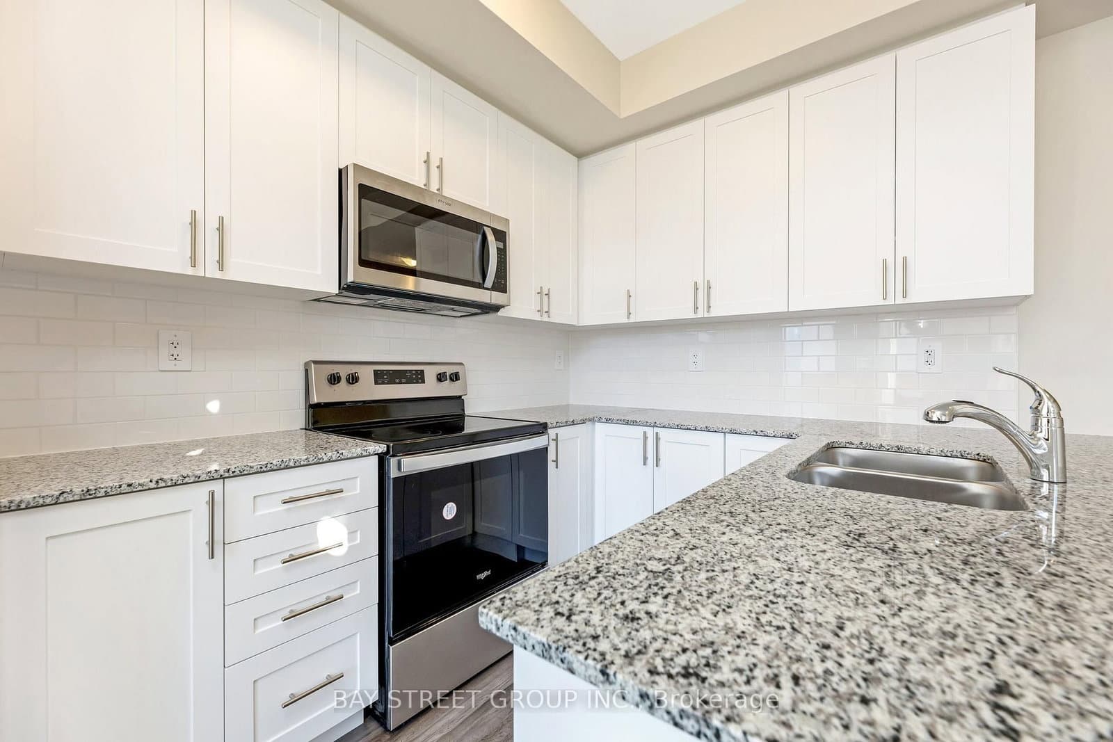 1573 Rose Way, Unit 111 thumbnail 5
