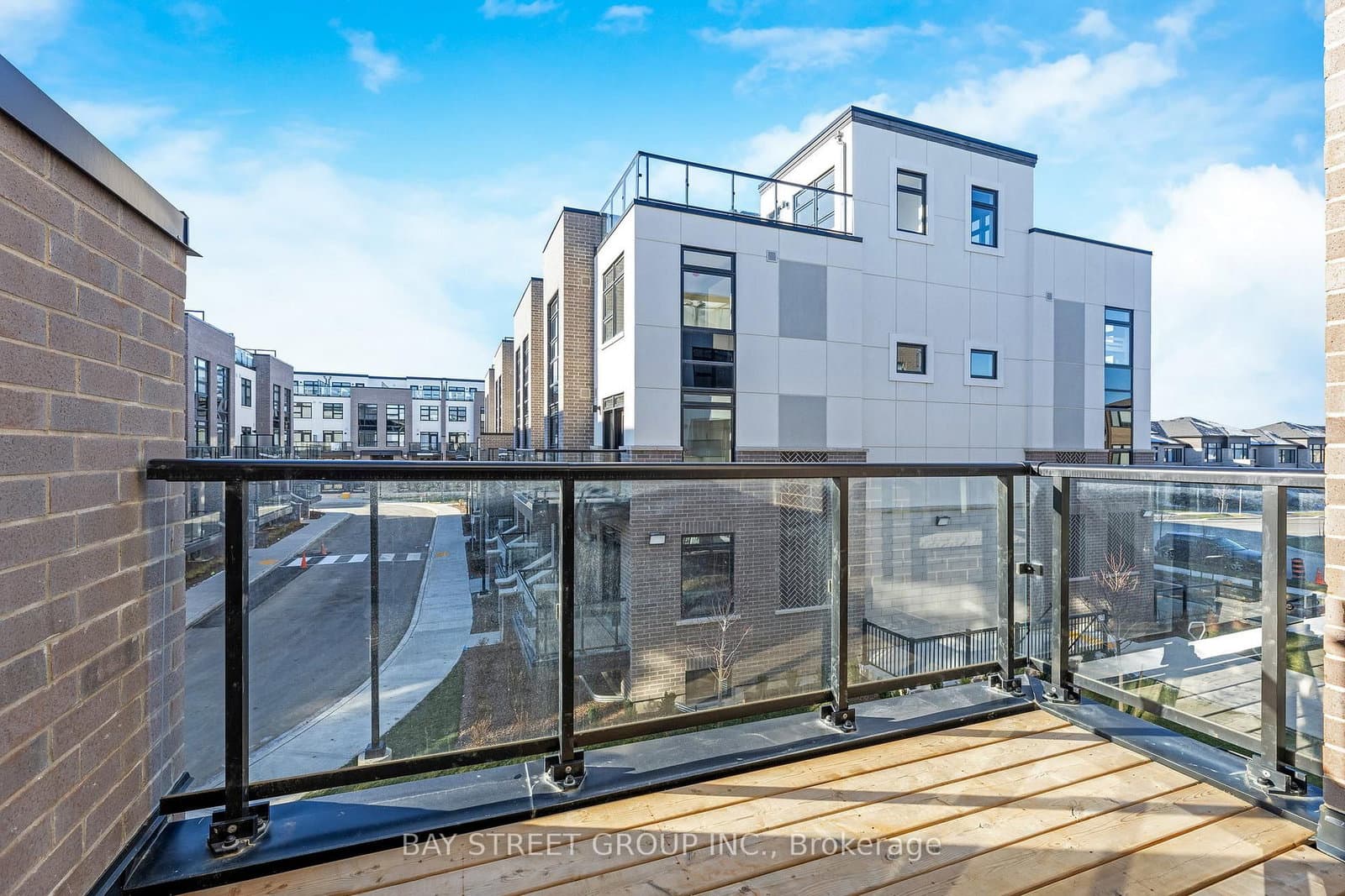 1573 Rose Way, Unit 111 thumbnail 9