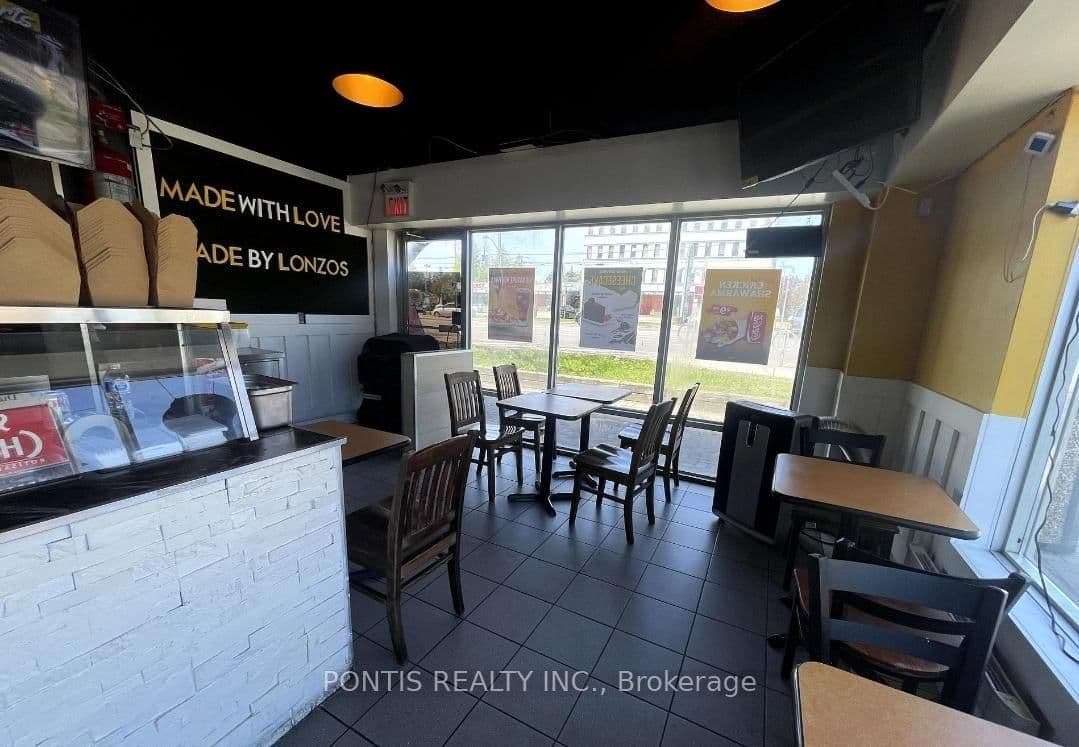 5487 Dundas Street W, Unit 1 thumbnail 4