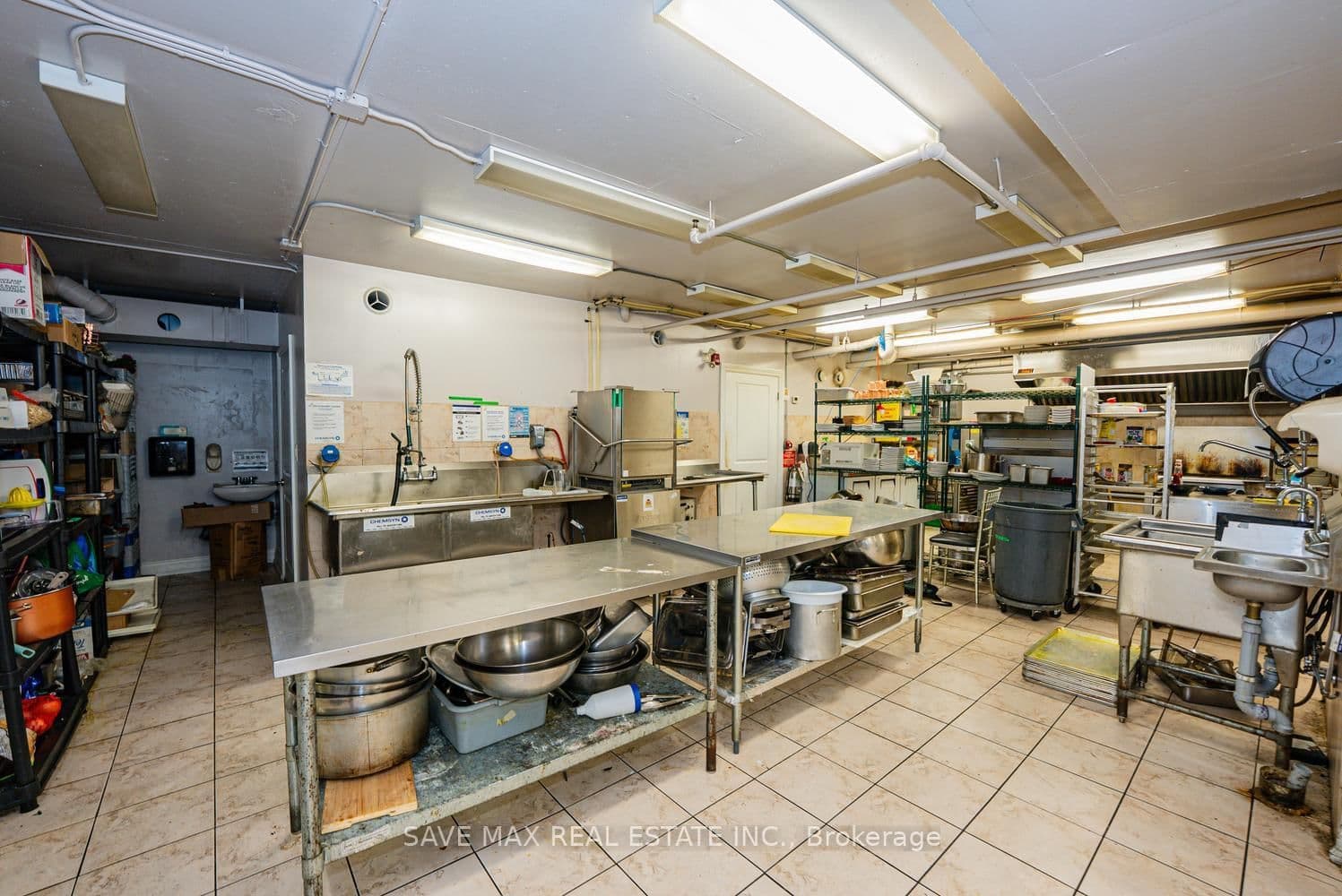 918 Dundas Street E, Unit C2-C3 thumbnail 35