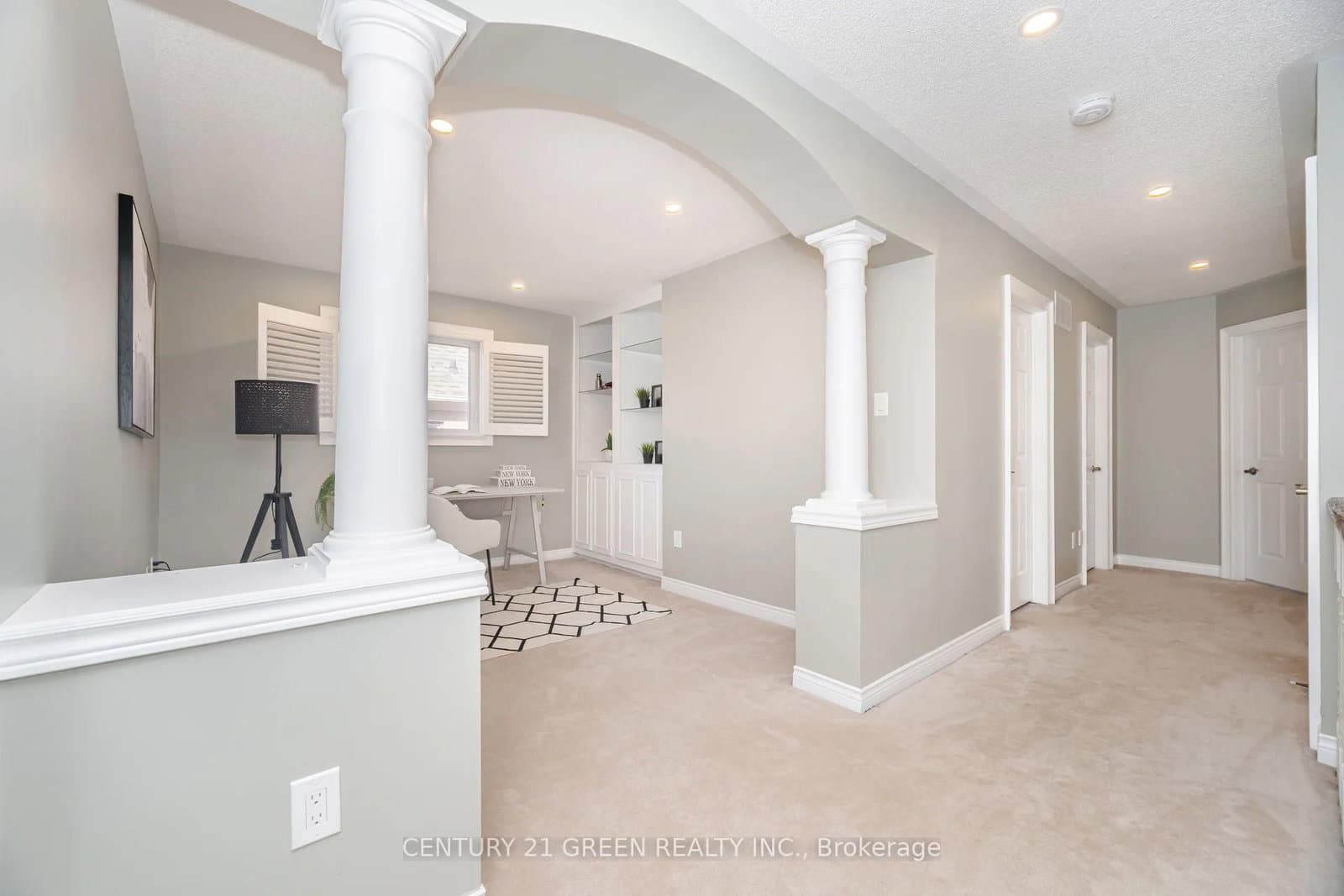 193 Royal Valley Drive thumbnail 29