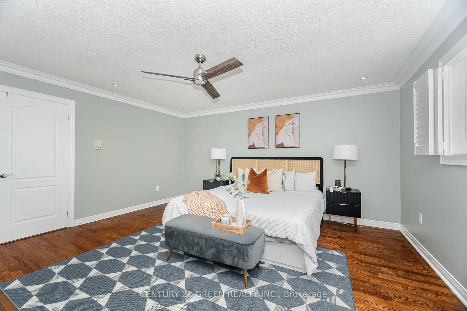 193 Royal Valley Drive thumbnail 33