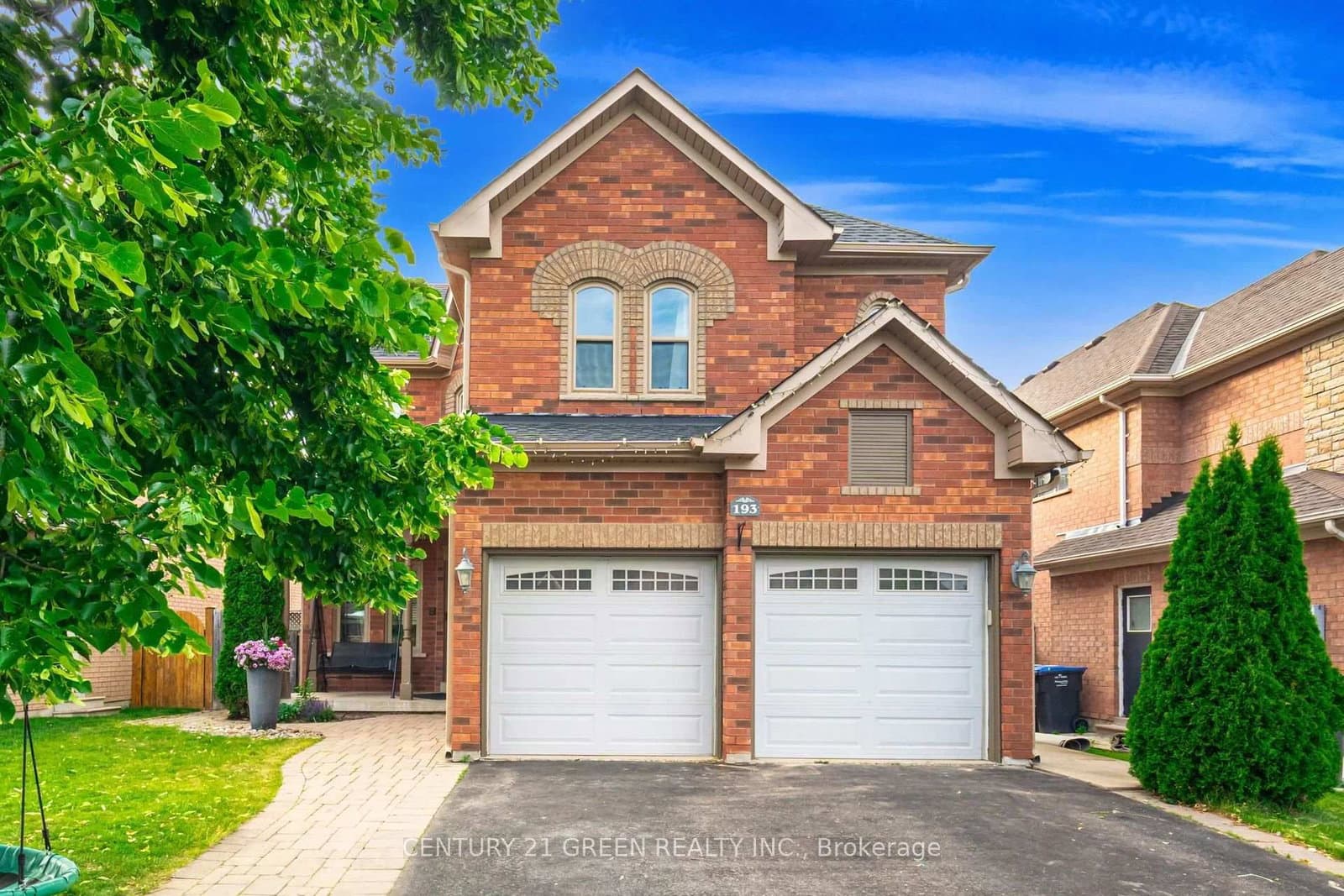 193 Royal Valley Drive thumbnail 4
