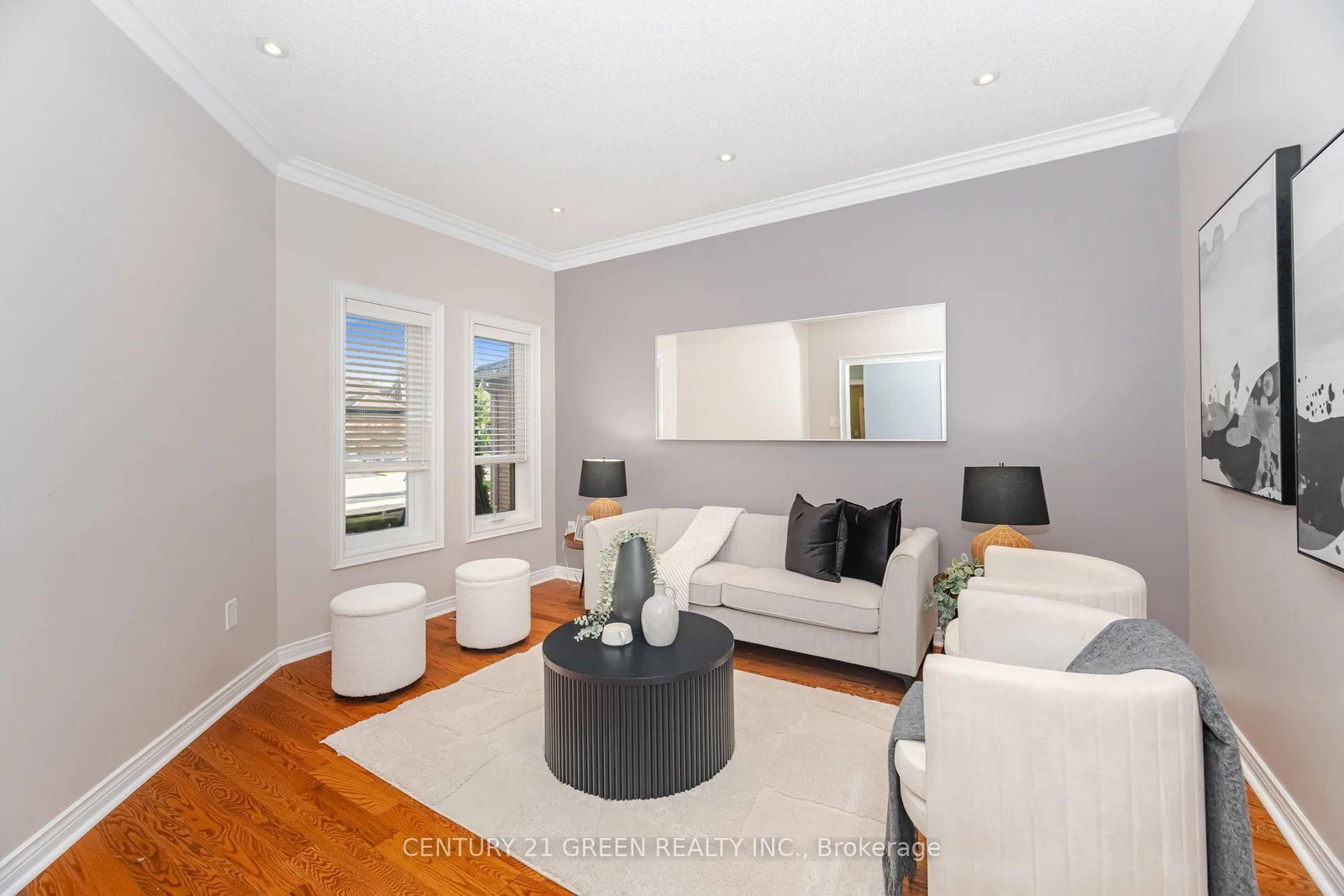 193 Royal Valley Drive thumbnail 9