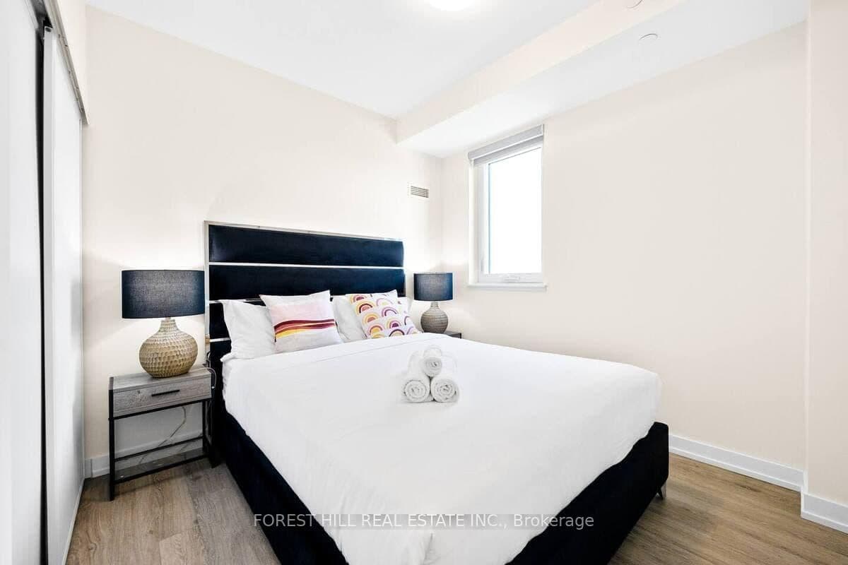 2300 ST CLAIR Avenue W, Unit 709 thumbnail 25