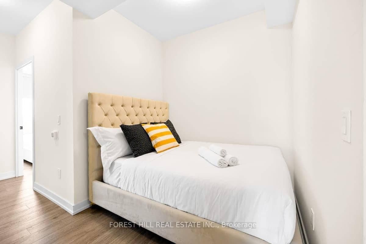 2300 ST CLAIR Avenue W, Unit 709 thumbnail 27