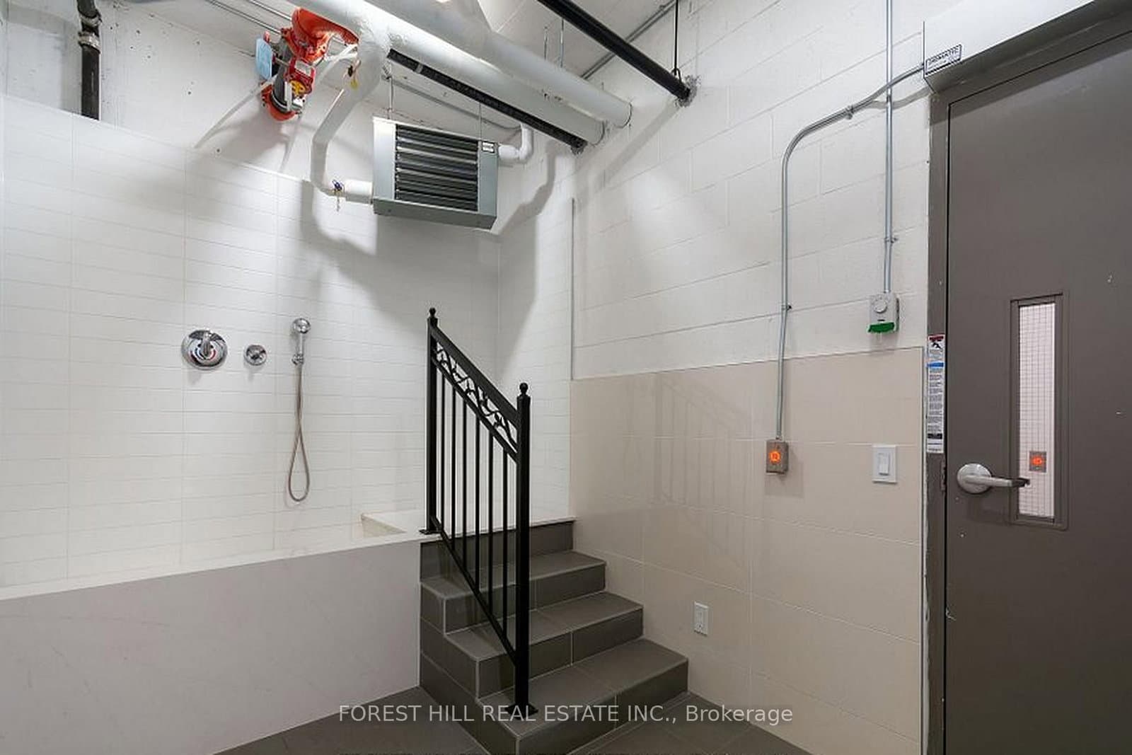 2300 ST CLAIR Avenue W, Unit 709 thumbnail 30