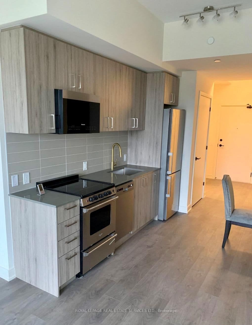 8010 Derry Road, Unit 306 thumbnail 9
