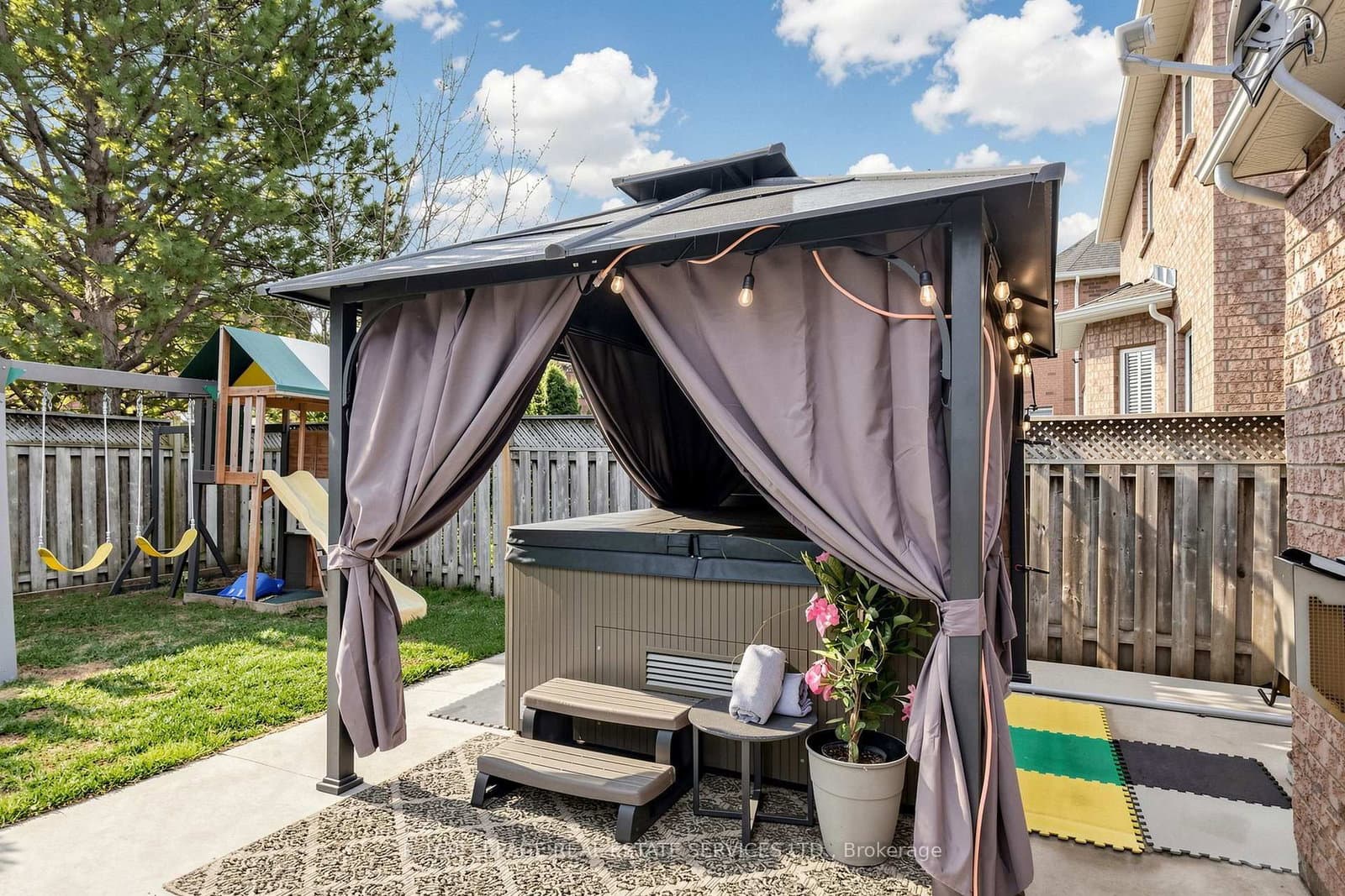 174 Royal Valley Drive thumbnail 48
