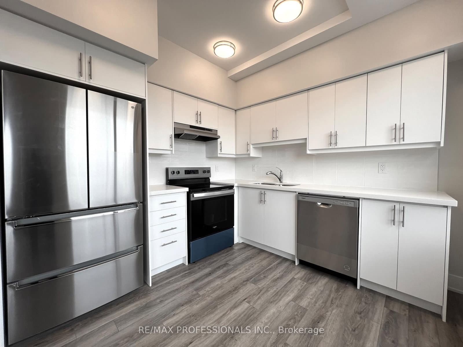 62 Dixfield Drive, Unit 140 thumbnail 9