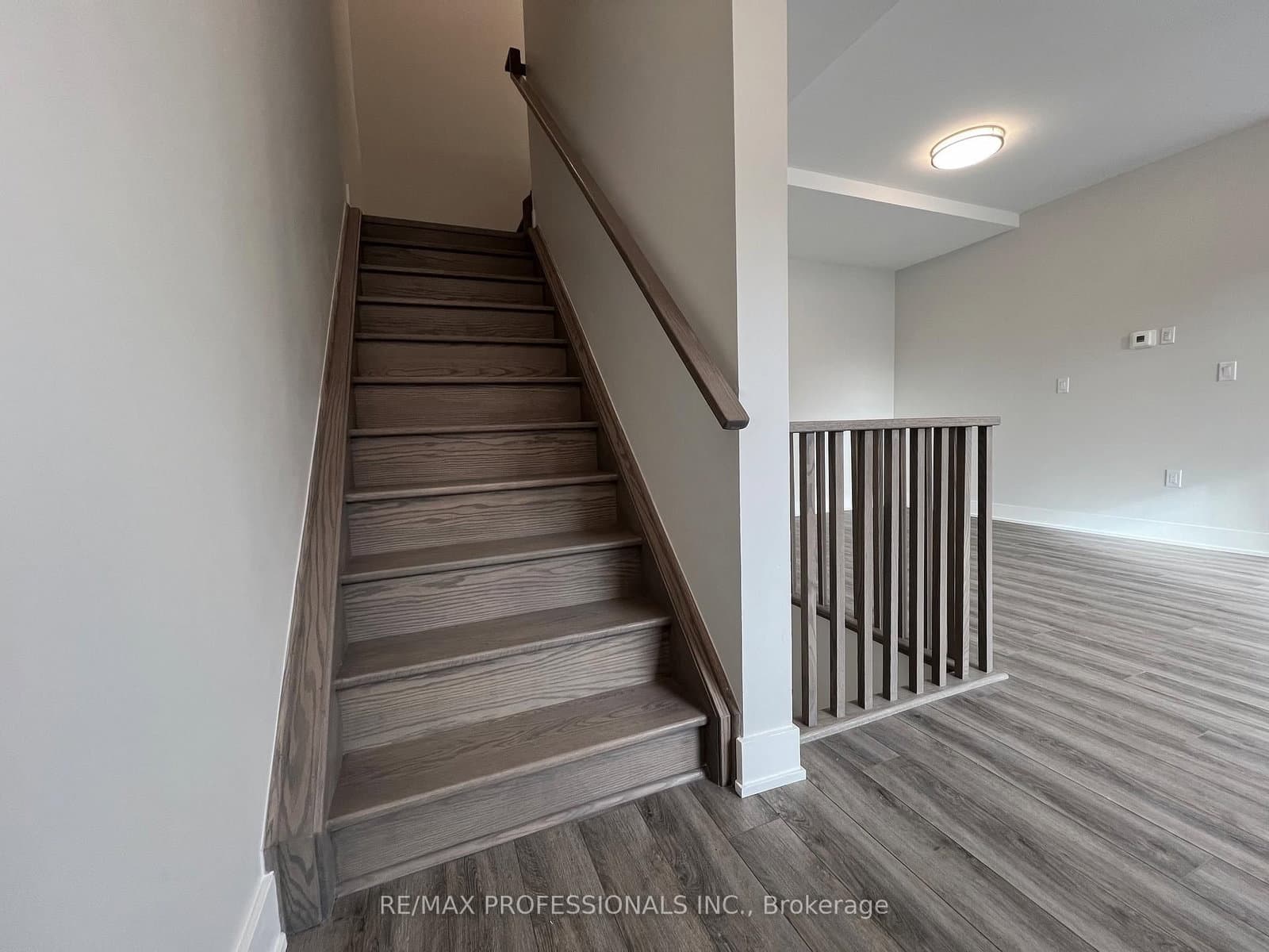 62 Dixfield Drive, Unit 102 thumbnail 19