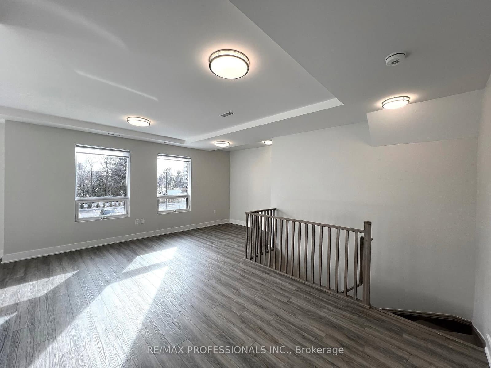 62 Dixfield Drive, Unit 102 thumbnail 5