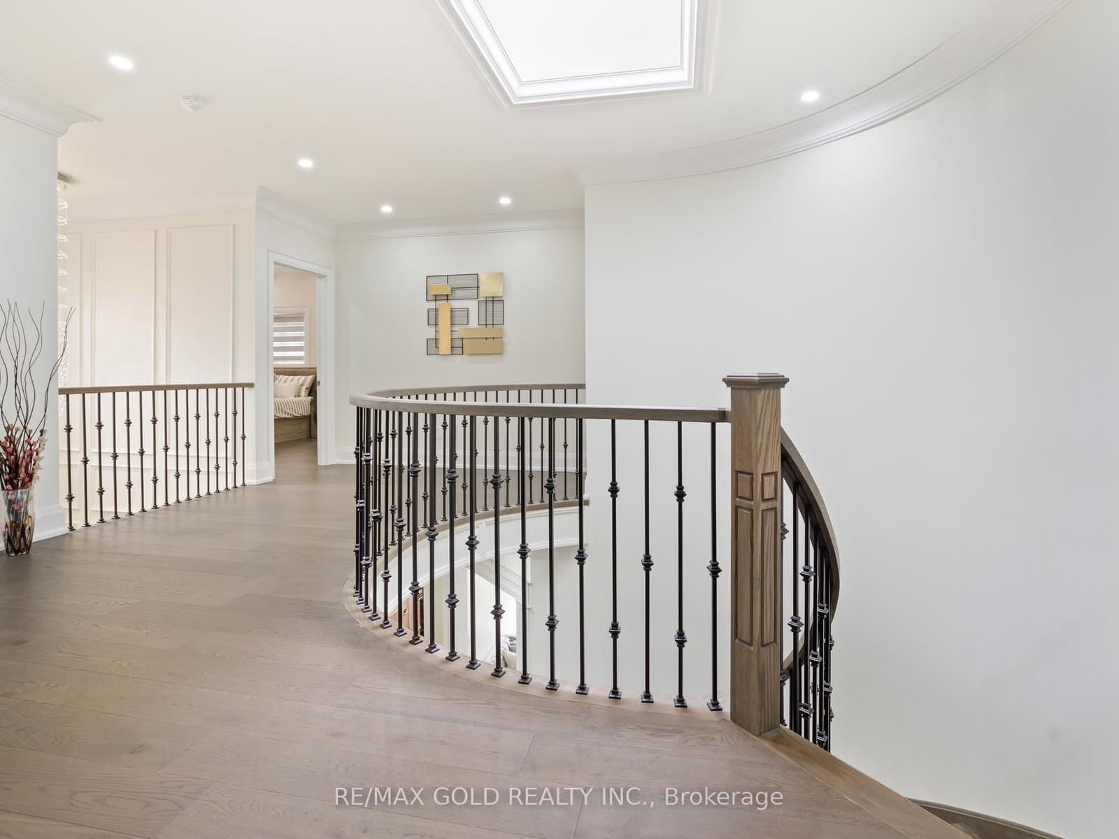 135 Mill Street S thumbnail 16