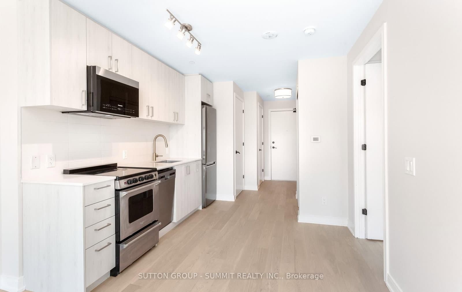 8010 Derry Road, Unit 504 thumbnail 7