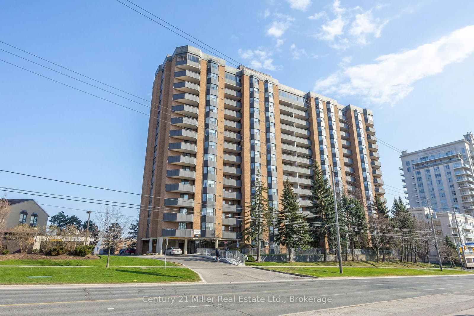 3845 Lake Shore Boulevard W, Unit 411 - Image 1