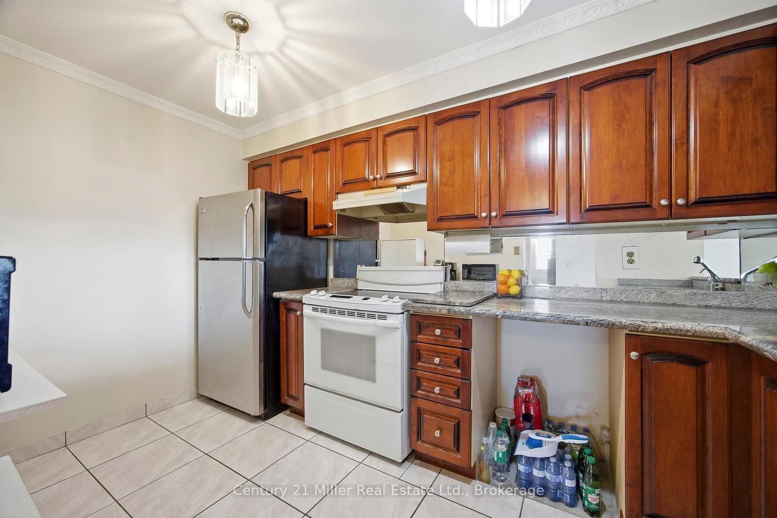 3845 Lake Shore Boulevard W, Unit 411 thumbnail 5