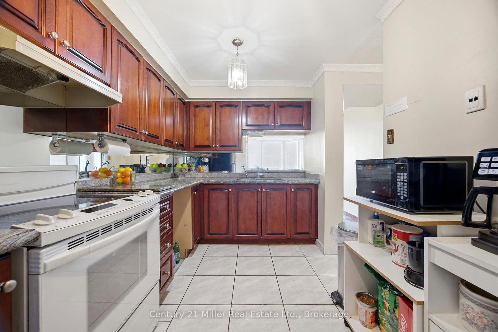 3845 Lake Shore Boulevard W, Unit 411 thumbnail 7