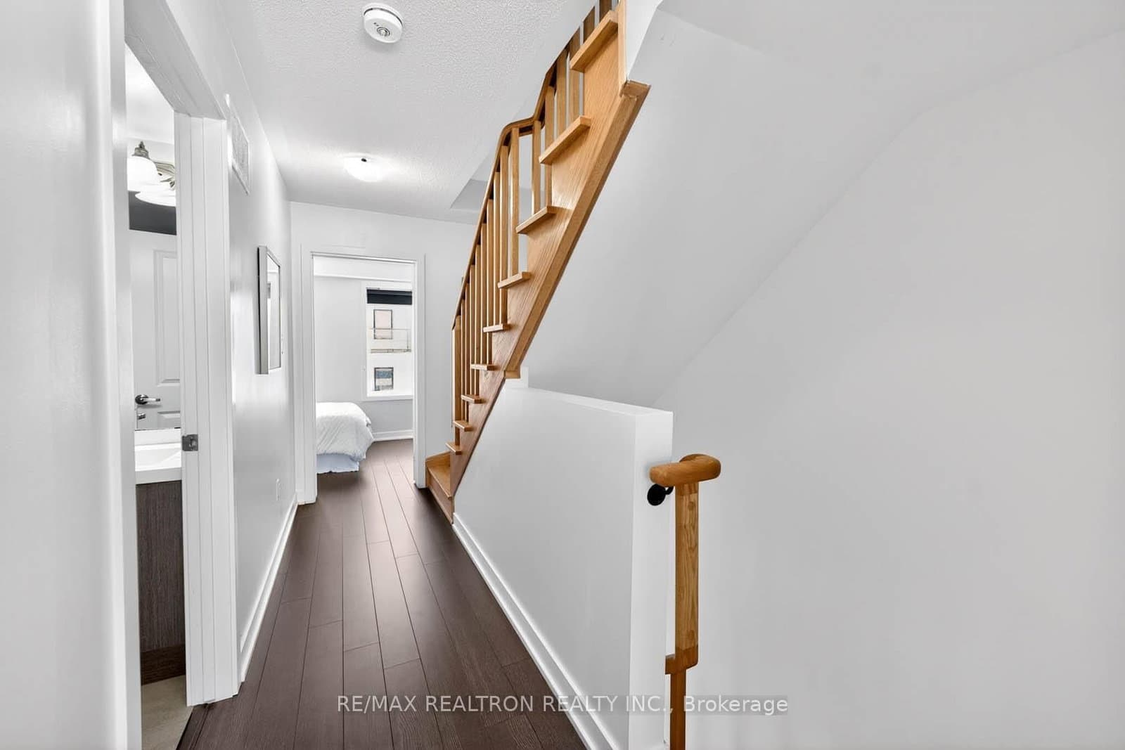 110 Stanley Greene Boulevard, Unit 3 thumbnail 23