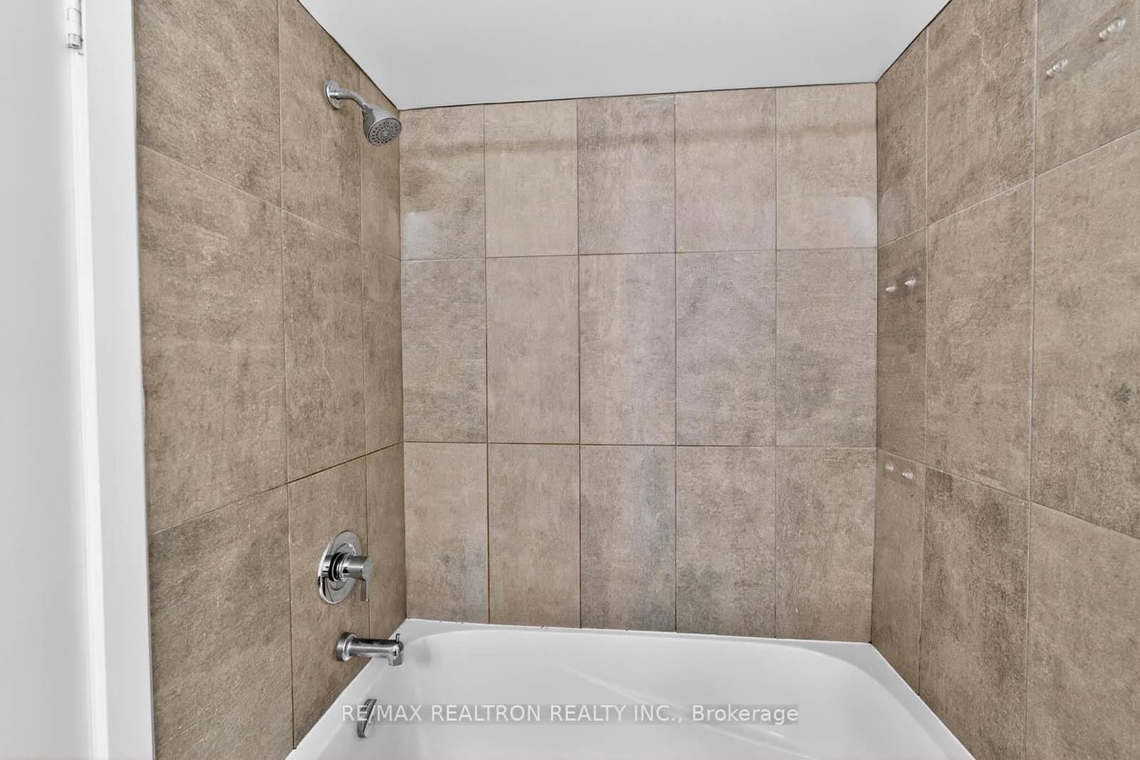 110 Stanley Greene Boulevard, Unit 3 thumbnail 31