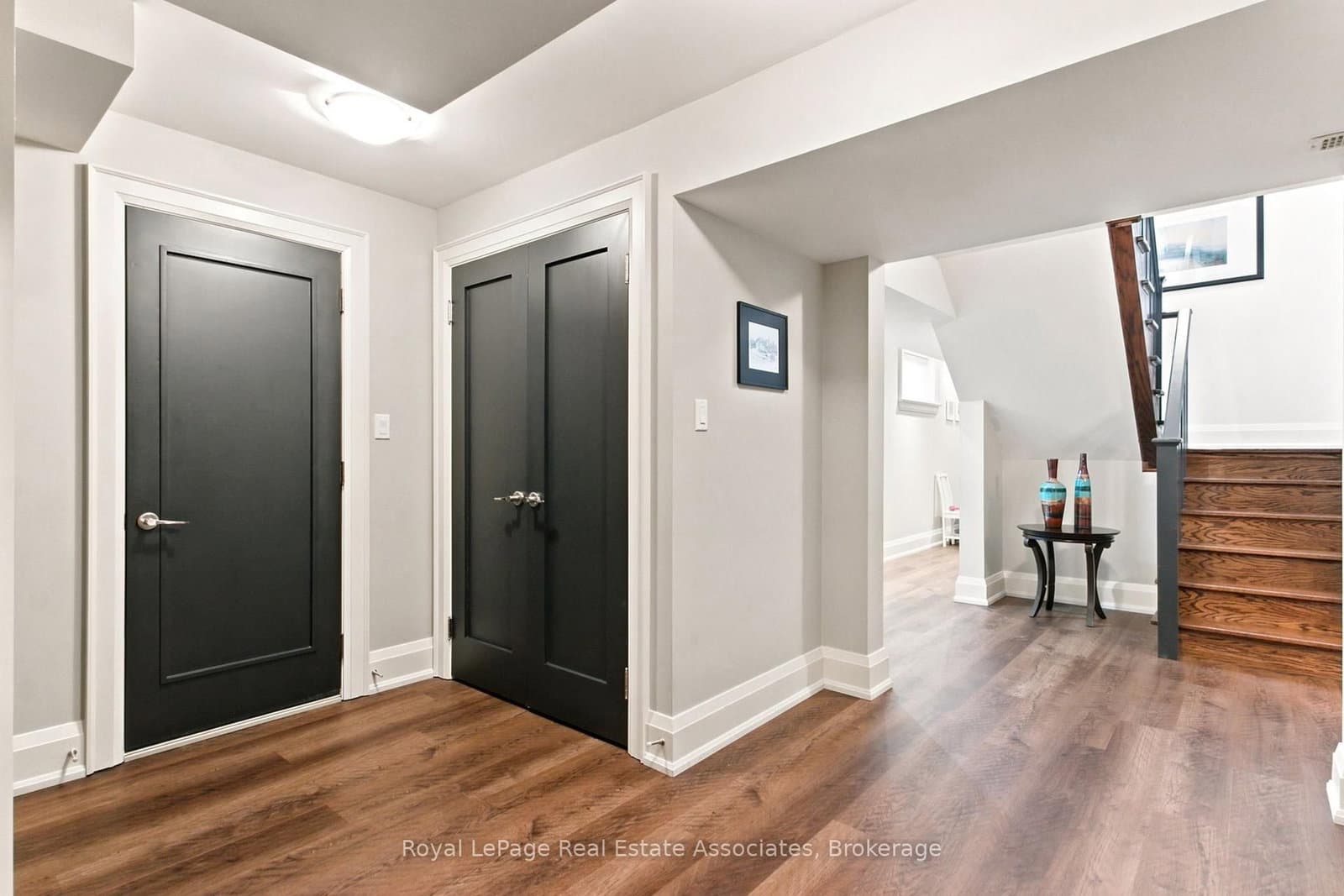 32 Jopling Avenue N thumbnail 36