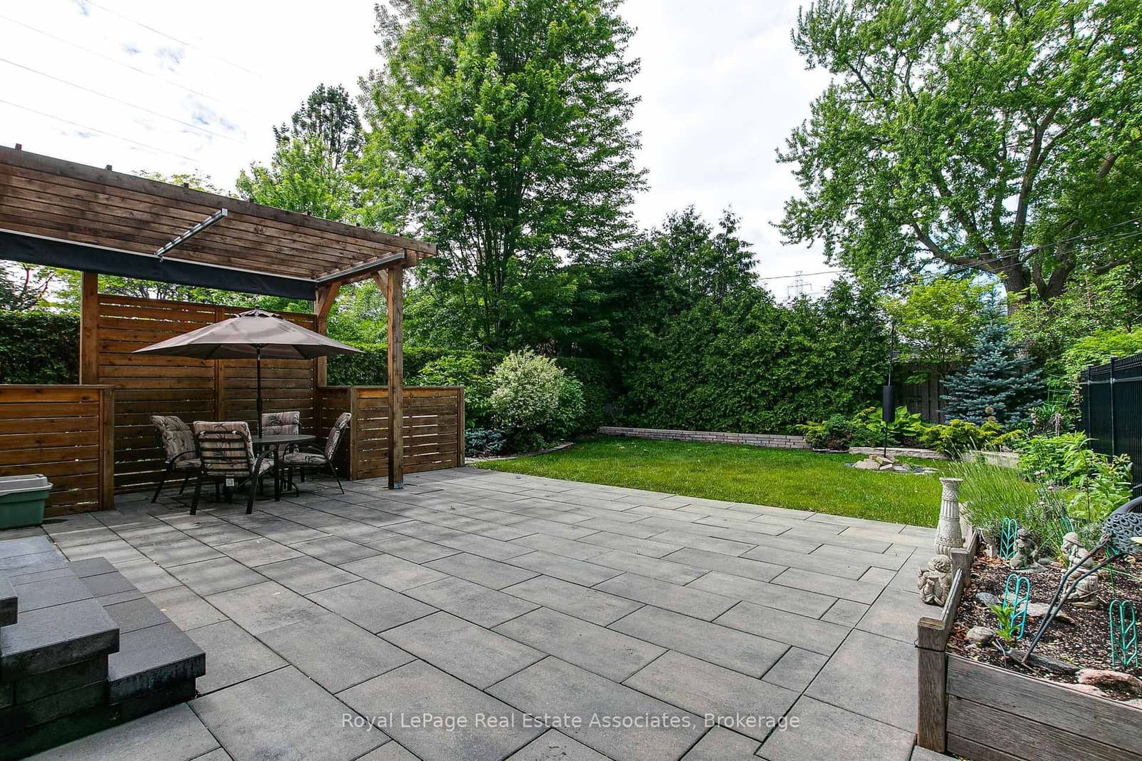 32 Jopling Avenue N thumbnail 44