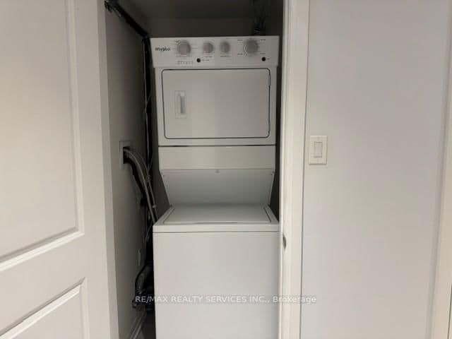 15 Fieldridge Crescent, Unit 1 thumbnail 14