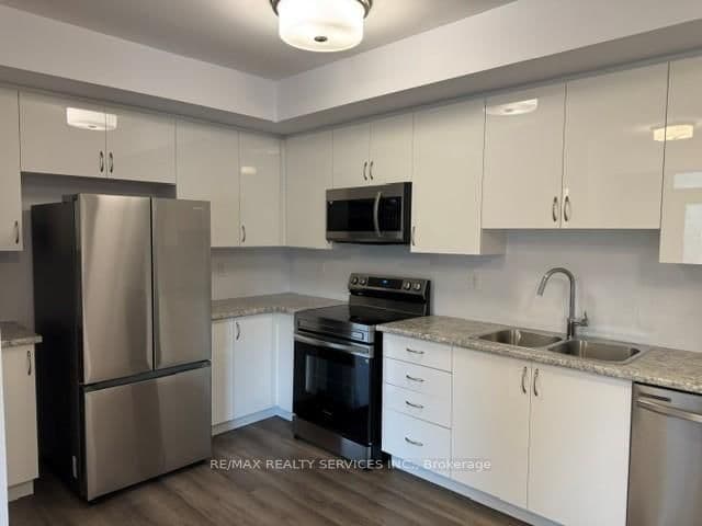 15 Fieldridge Crescent, Unit 1 thumbnail 5