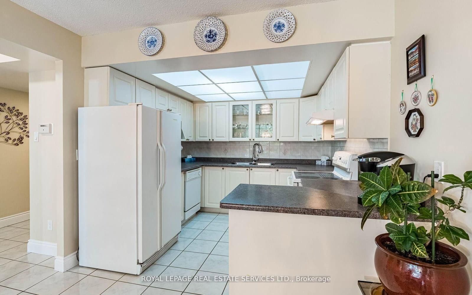310 Mill Street S, Unit 202 thumbnail 12